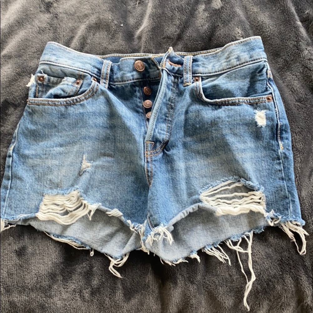 Free people, medium wash, distressed shorts